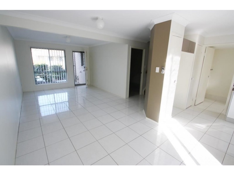 Pacific Pines QLD 4211