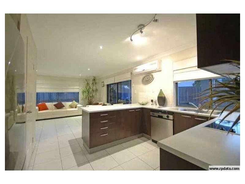 Coomera Waters QLD 4209