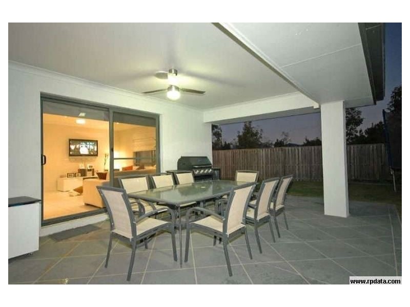 Coomera Waters QLD 4209