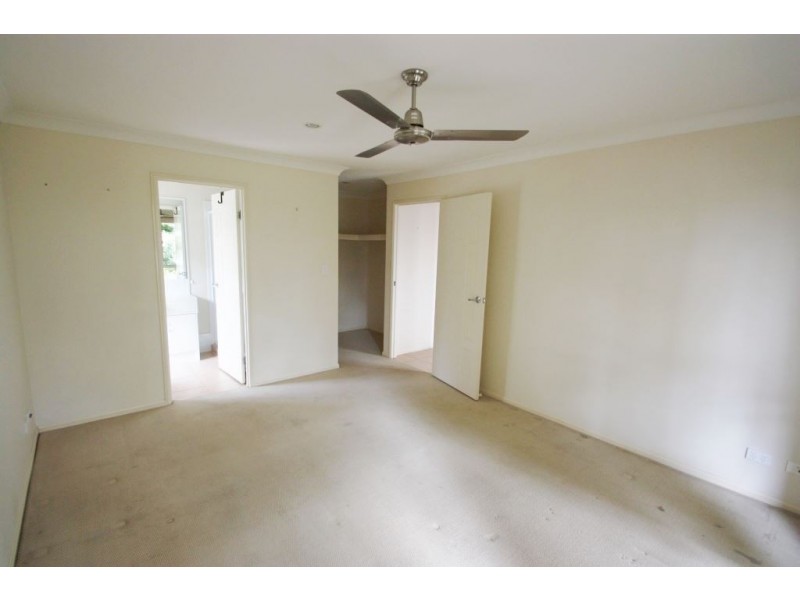 28 Valda Ave, Coomera QLD 4209