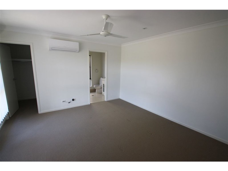 Oxenford QLD 4210