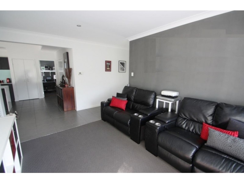 Coomera QLD 4209