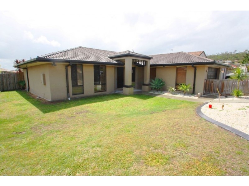 Pacific Pines QLD 4211