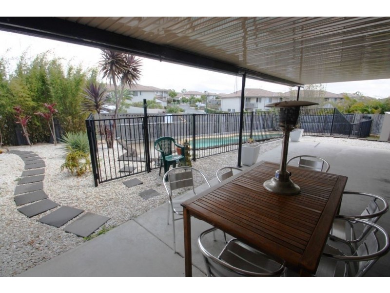 Pacific Pines QLD 4211