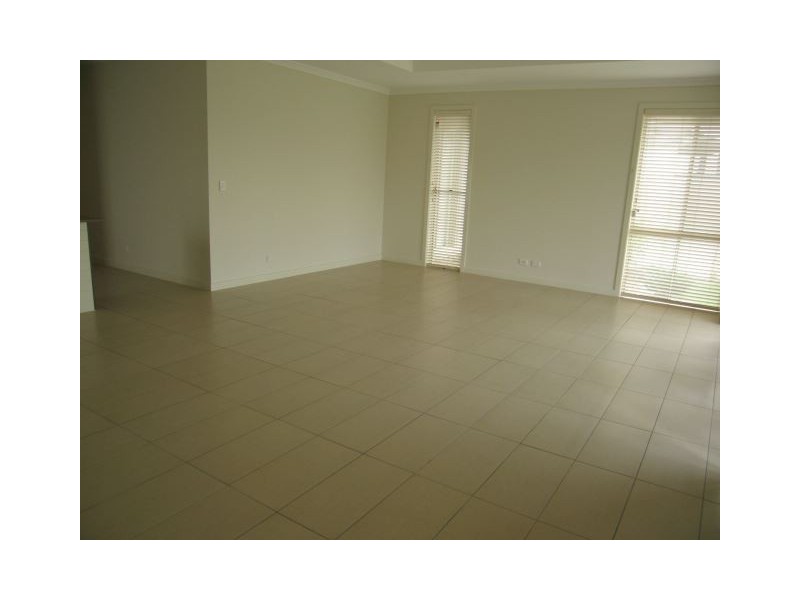 Hope Island QLD 4212