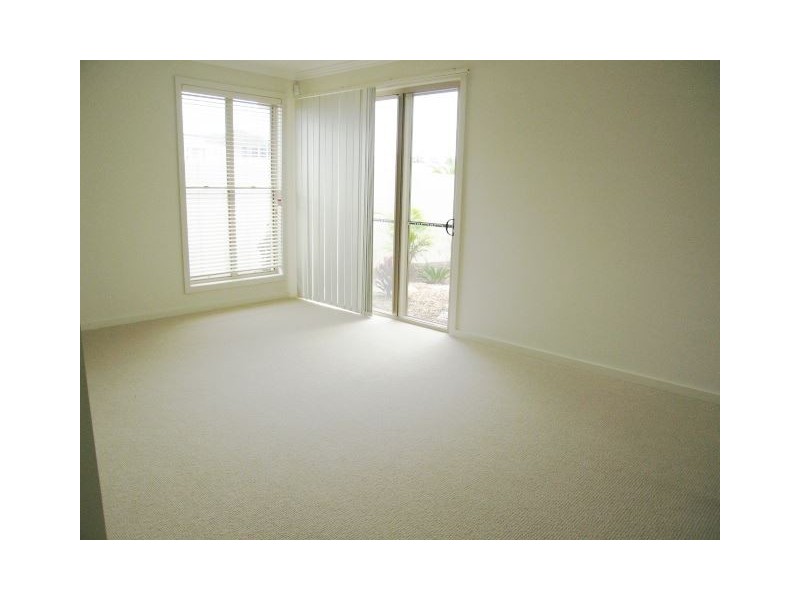 Hope Island QLD 4212