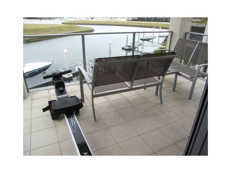 Hope Island QLD 4212