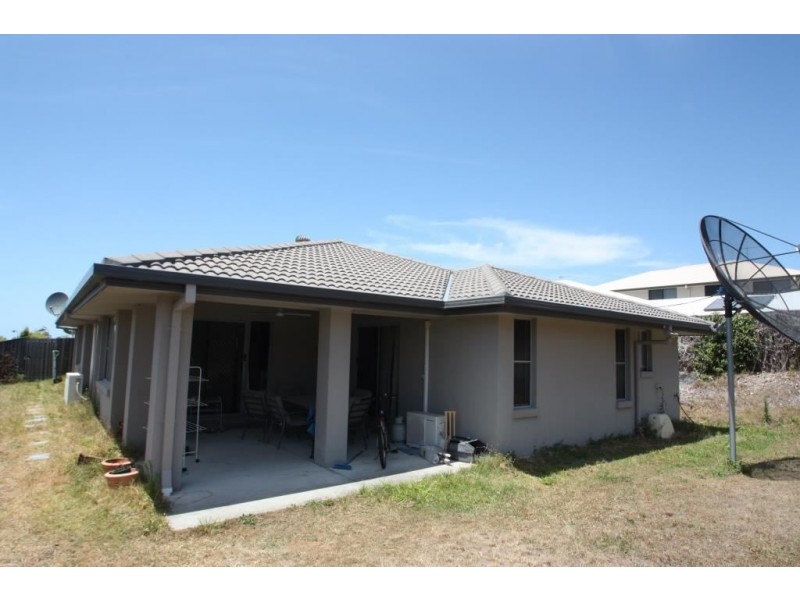 Pacific Pines QLD 4211