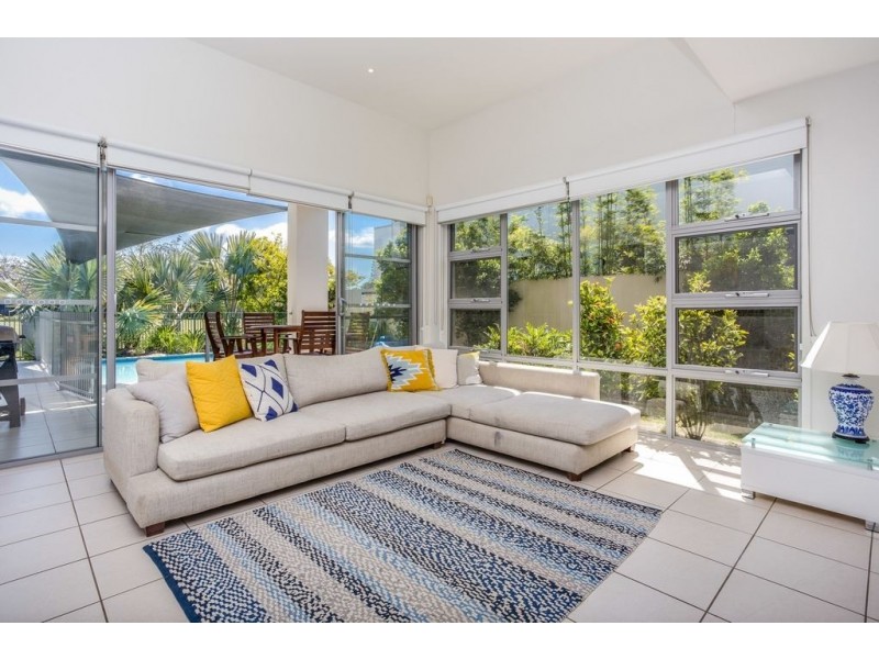 2814 Gracemere Circuit, Hope Island QLD 4212