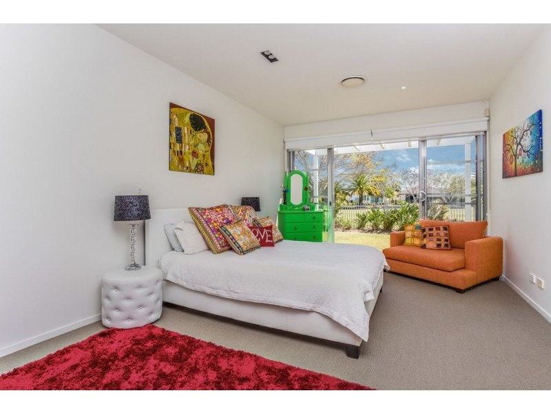 2814 Gracemere Circuit, Hope Island QLD 4212