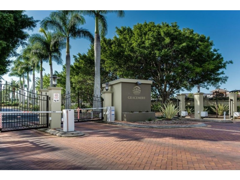 2814 Gracemere Circuit, Hope Island QLD 4212