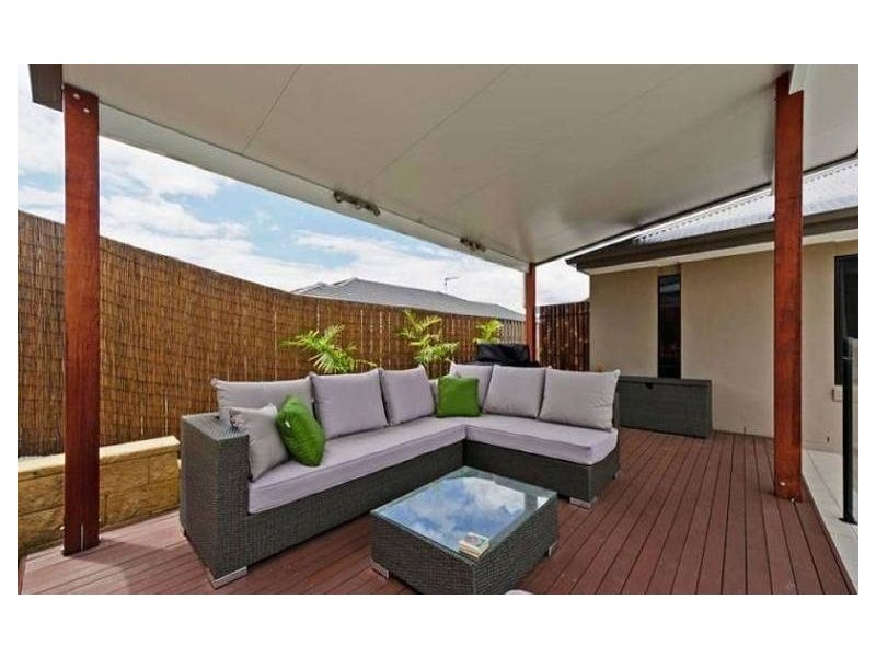 13 Saddle Back Street, Upper Coomera QLD 4209