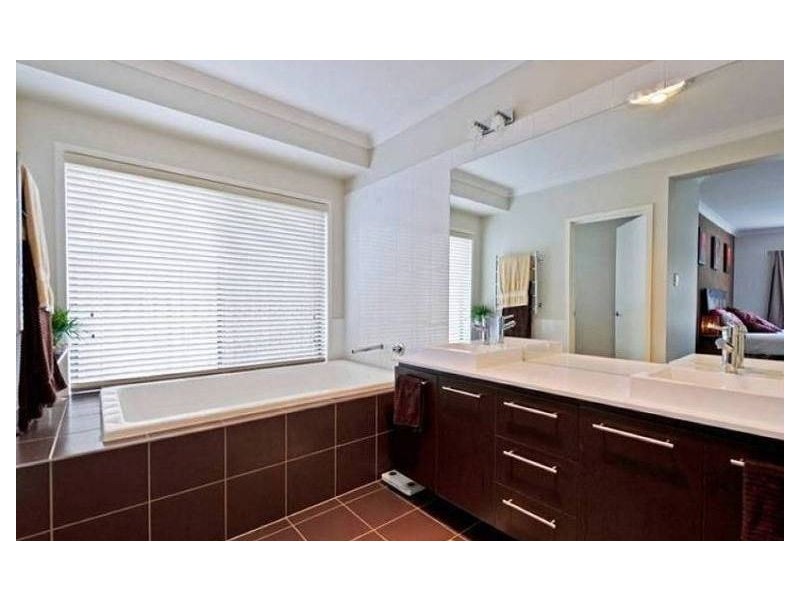 13 Saddle Back Street, Upper Coomera QLD 4209