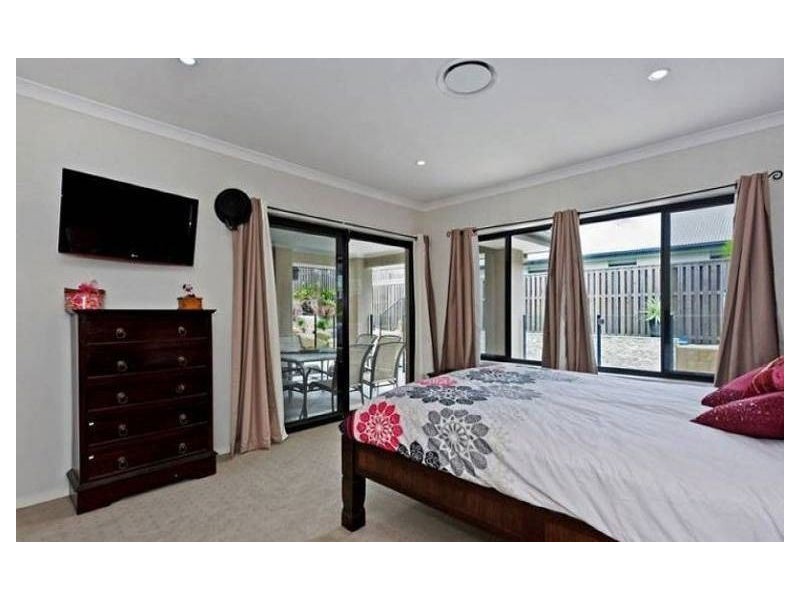 13 Saddle Back Street, Upper Coomera QLD 4209
