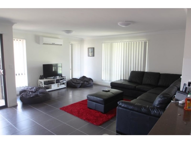 58 Davis Cup Court, Oxenford QLD 4210
