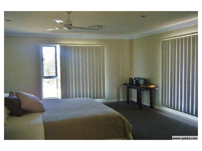 Coomera Waters QLD 4209