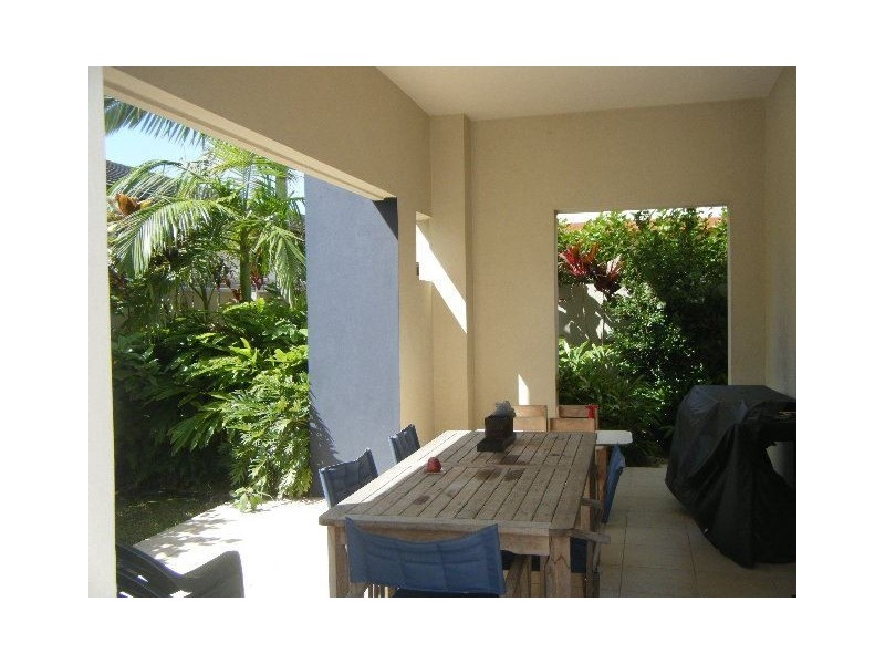 Hope Island QLD 4212