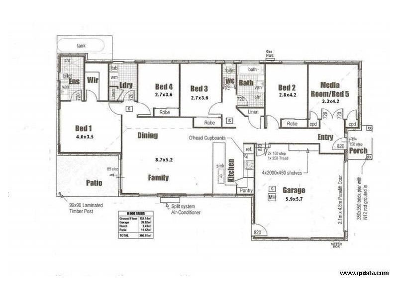34 Fletcher Cr, Pacific Pines QLD 4211