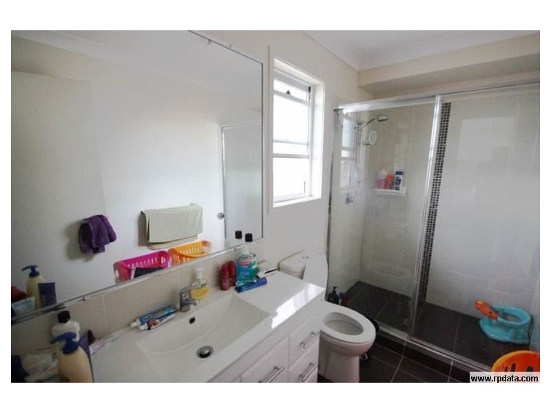 34 Fletcher Cr, Pacific Pines QLD 4211