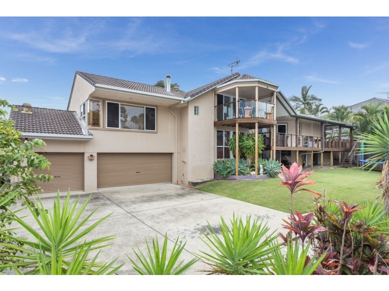 25 Oregon Way, Oxenford QLD 4210