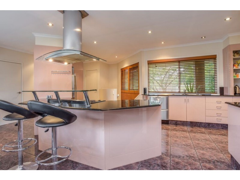 25 Oregon Way, Oxenford QLD 4210