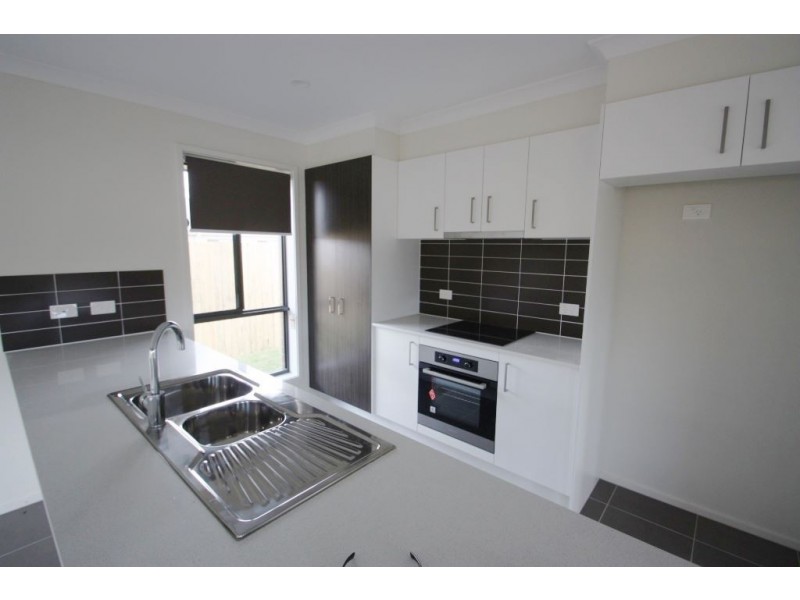 39 Denham Circuit, Willow Vale QLD 4209