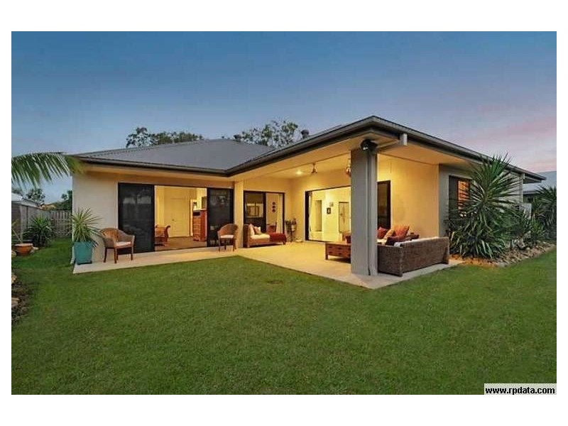 10 Kingtide Lane, Coomera Waters QLD 4209