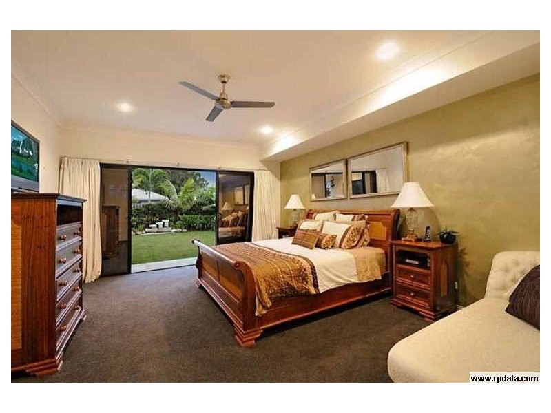 10 Kingtide Lane, Coomera Waters QLD 4209