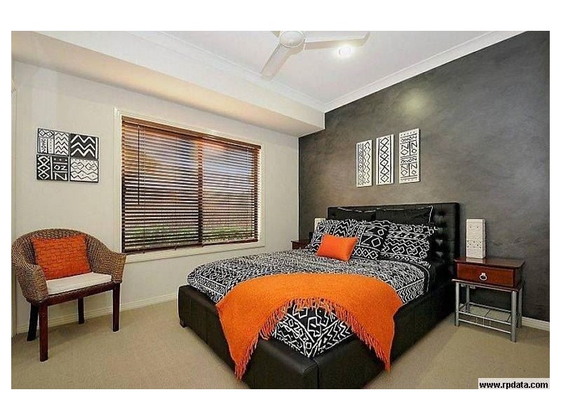 10 Kingtide Lane, Coomera Waters QLD 4209