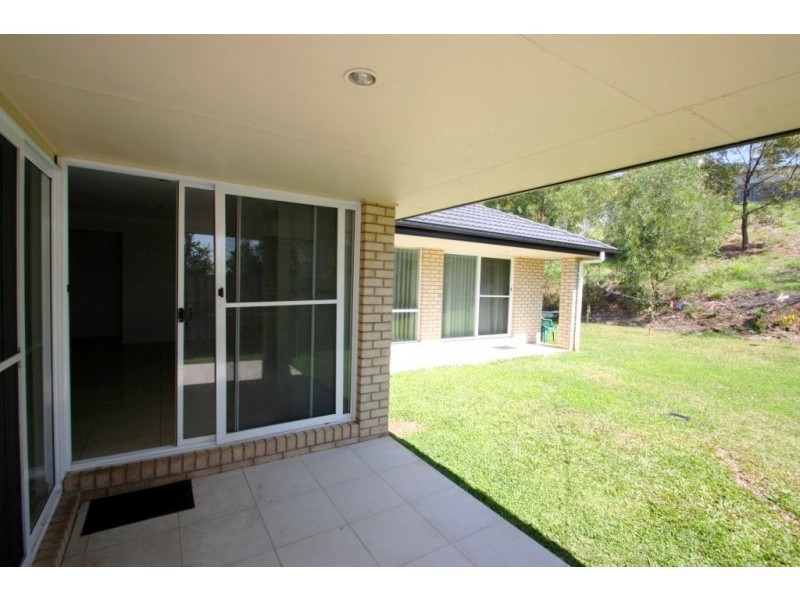 25 Bimberi Row, Pacific Pines QLD 4211