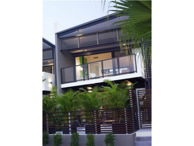 5 Kestrel Lane, Coomera QLD 4209