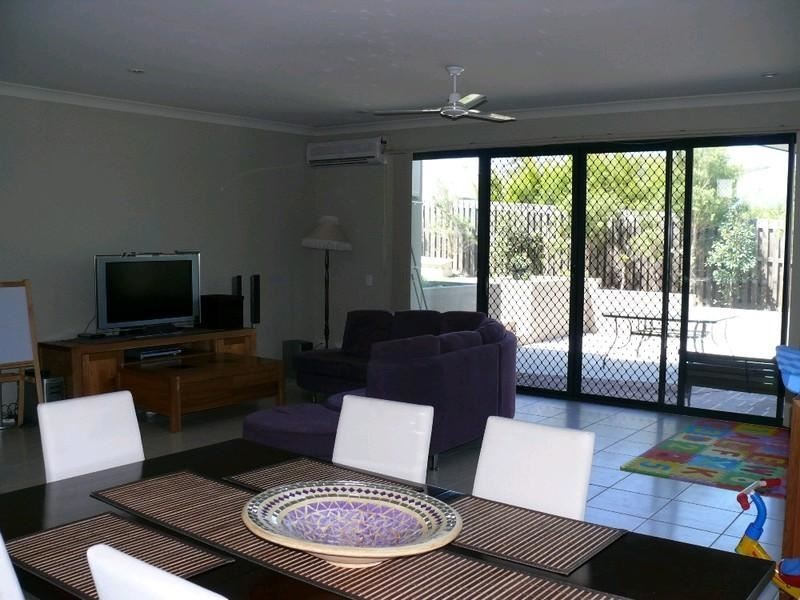 5 Cobb And Co, Oxenford QLD 4210