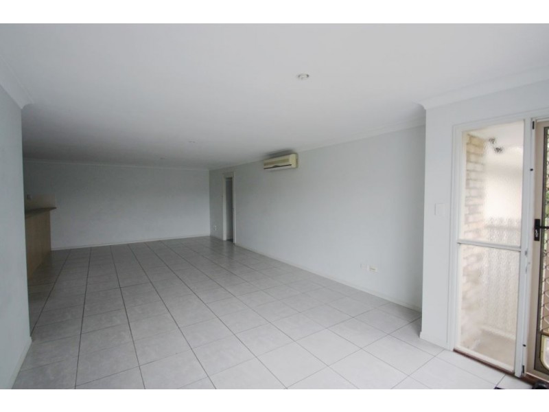 2/13 Caroline St, Upper Coomera QLD 4209
