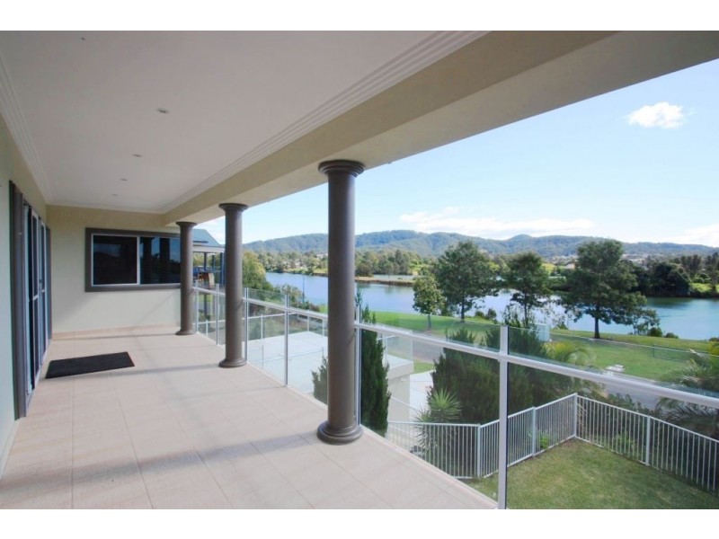 72 Graywillow Boulevard, Oxenford QLD 4210