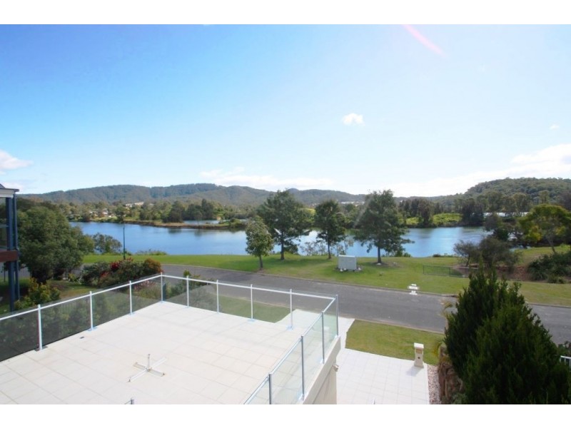 72 Graywillow Boulevard, Oxenford QLD 4210