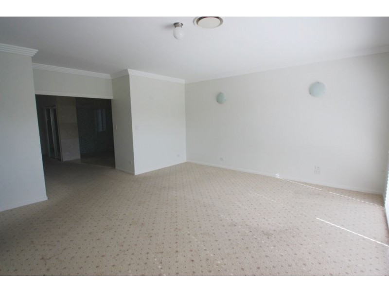 72 Graywillow Boulevard, Oxenford QLD 4210