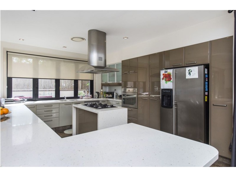 32 Essen Place, Oxenford QLD 4210