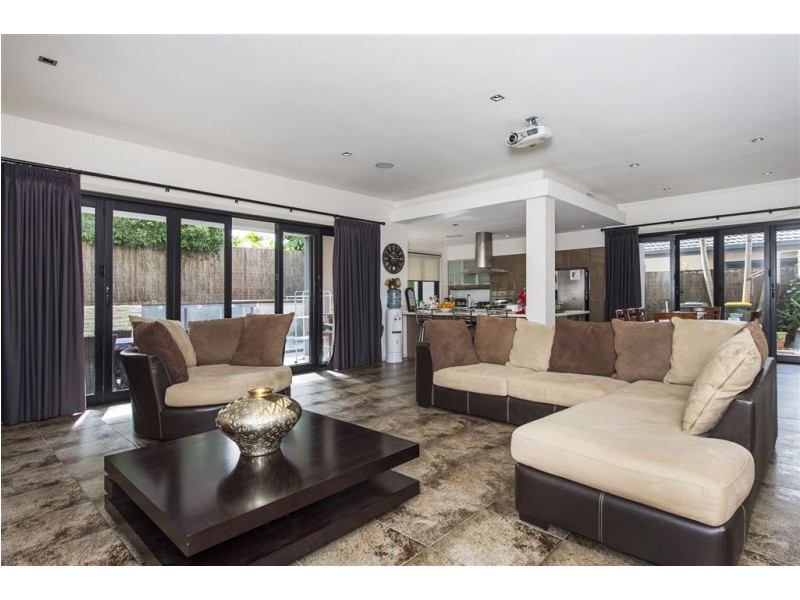 32 Essen Place, Oxenford QLD 4210