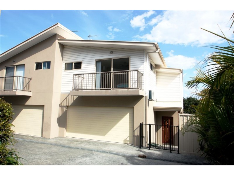 3/18 Fourth Avenue, Labrador QLD 4215