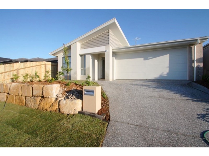 64 River Run Cir, Ormeau QLD 4208