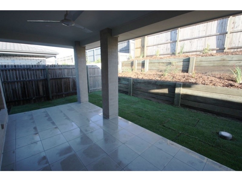 64 River Run Cir, Ormeau QLD 4208