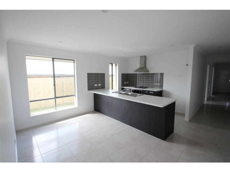 41 Matas Drive, Pimpama QLD 4209