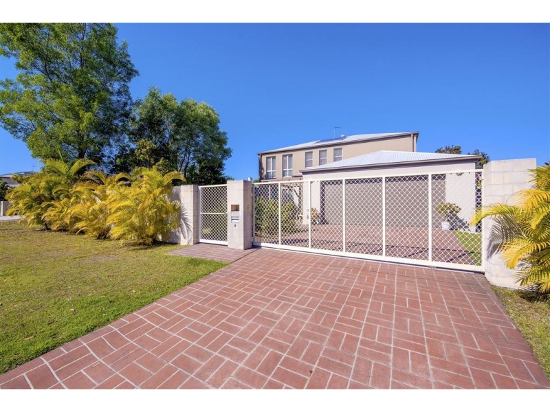 9 Cobb and Co Dve, Oxenford QLD 4210