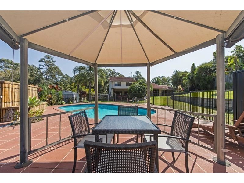 5 Satinay Court, Oxenford QLD 4210