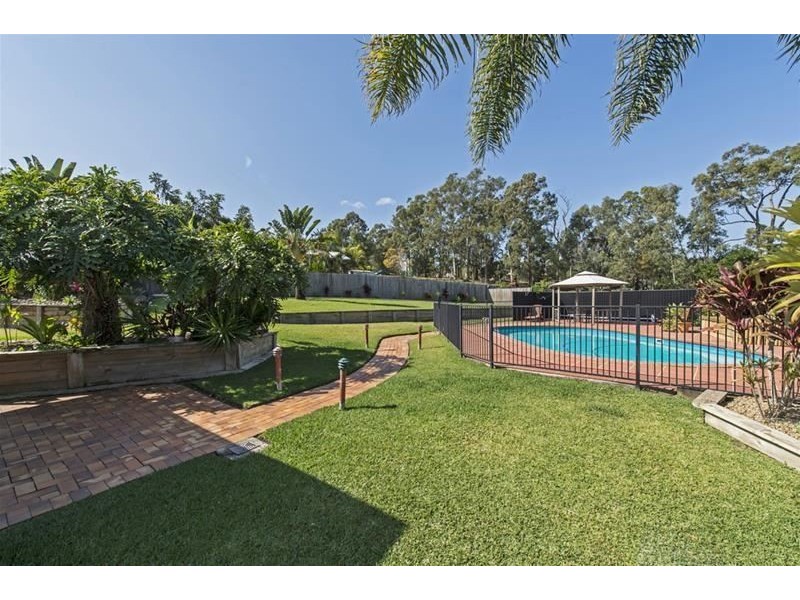 5 Satinay Court, Oxenford QLD 4210