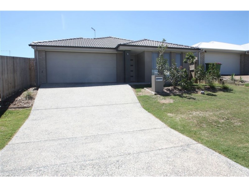 76 Bella Blvd, Willow Vale QLD 4209
