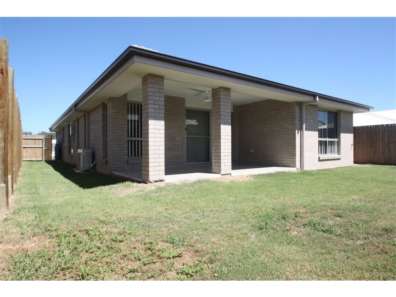 76 Bella Blvd, Willow Vale QLD 4209