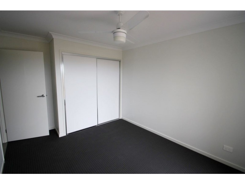 76 Bella Blvd, Willow Vale QLD 4209