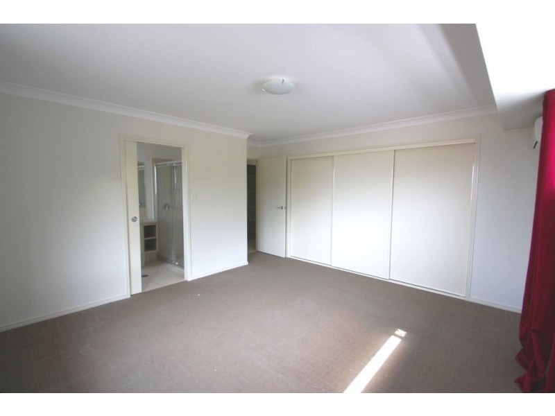 13 Torrington Street, Upper Coomera QLD 4209