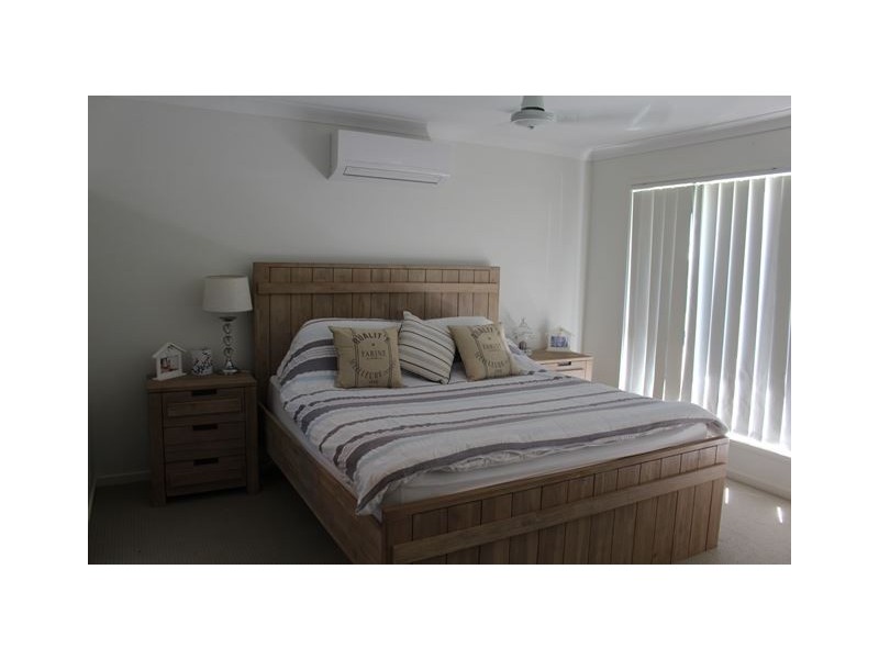 13 Pyrite St, Pimpama QLD 4209